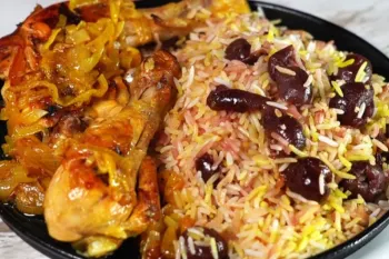 آلبالو ترش + شکر + پیاز داغ؛ چطور این سه تا با هم ستاره مهمونیت میشن؟