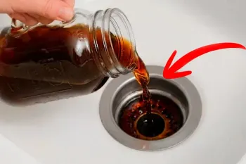 روش آسان و اقتصادی برای باز کردن گرفتگی لوله و رفع بوی بد سینک