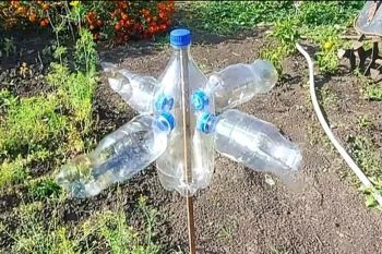 ساخت فرفره بادی با بطری دورریختنی برای دفع موش و پرندگان