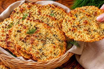 نان فلت برد رژیمی بدون آرد؛ گزینه ای سالم برای عاشقان پیتزا