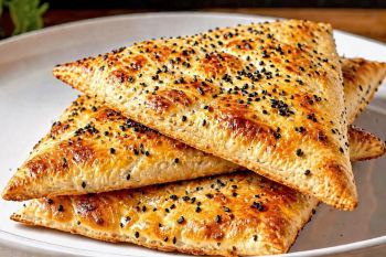 طرز تهیه نان پیتا رژیمی بدون آرد سفید در تابه