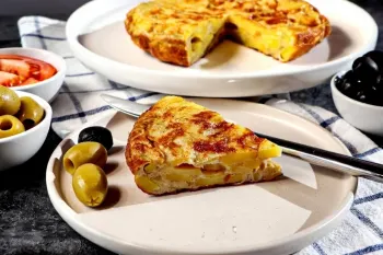 طرز تهیه املت اسپانیایی آسان و خوشمزه و متفاوت