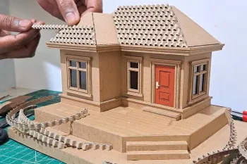 آموزش ساخت خانه ی مینیاتوری از مقوا؛ ساده، دقیق و مناسب برای همه