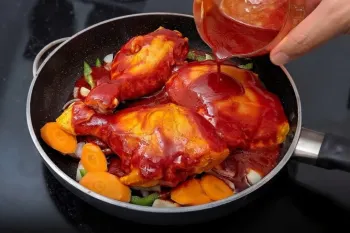 دیگه مرغ رو تکراری نپز / با این سس زرشک انگشتاتم میخوری !