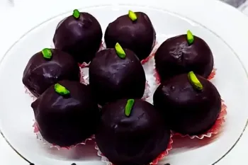 طرز تهیه توپک شکلاتی با بیسکویت /توپک شکلاتی بسیار آسان و خوشمزه با تمام نکات