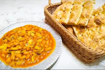 طرز تهیه خوراک لوبیا چیتی با قارچ | غذایی سریع و خوشمزه