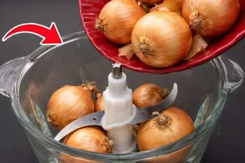 پیازها را با این روش به مدت یکسال نگهداری و استفاده کنید