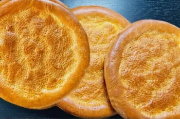طرز تهیه نان روغنی افغانی گزینه ای عالی برای صبحانه