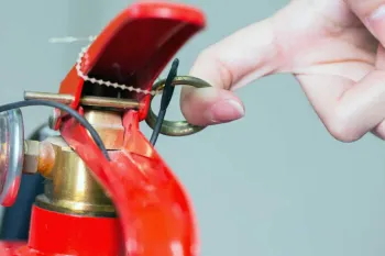 راهنمای استفاده از کپسول آتش نشانی مرحله به مرحله