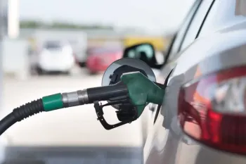 چطور بفهمیم باک خودرو هواگیری میخواد ؟ ( + روش های هواگیری)