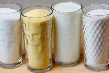 طرز تهیه کیک ۴ لیوانی ؛ یک دسر نرم و پف دار