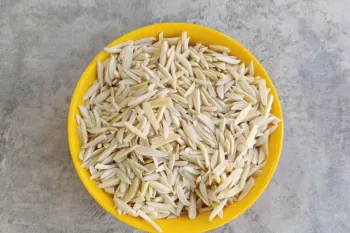 رفع بوی کهنگی خلال بادام و شیوه ی صحیح نگهداری