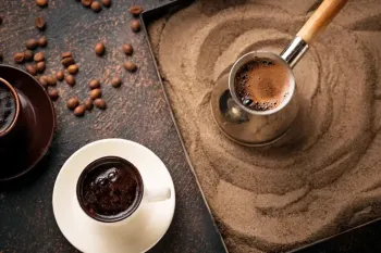 قهوه جوش مسی یا استیل؟ راهنمای انتخاب بهترین گزینه