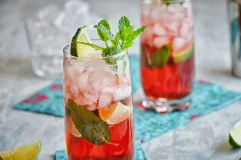 طرز تهیه موهیتو انار، یک لذت خوشمزه