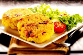 بهترین روش برای پخت کوکوی مرغ با زعفران و زرشک در منزل