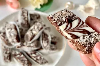 طرز تهیه شیرینی بدون آرد، بدون شکر، بدون کره !