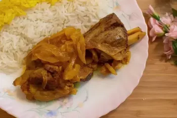 طرز تهیه چلو ماهیچه مجلسی با پیاز کاراملی | همراه با ترفند های رستورانی!