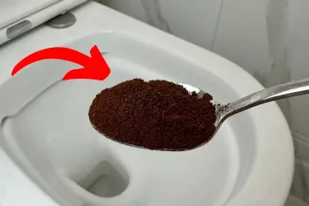 قهوه رو ریختم تو توالت و از نتیجش شگفت زده شدم !