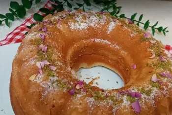 طرز تهیه کیک هل و گلاب، خوشمزه و خوش عطر با تمام نکات !
