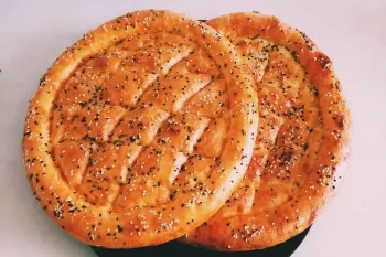 صفر تا صد نان روغنی / کالری، ارزش غذایی و روش تهیه نان روغنی رژیمی