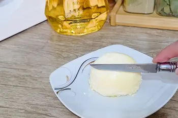 آموزش تهیه کره محلی بدون دستگاه؛ چگونه به سادگی کرده محلی درست کنیم؟