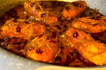 طرز تهیه کوفته سماق کردی با مرغ و رب انار؛ خوشمزه و متفاوت