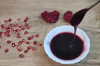 طرز تهیه رب انار خانگی خوشرنگ و خوشمزه؛ رب انار غلیظ