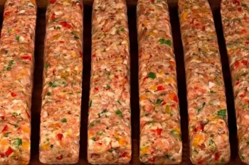 ترکیب بینظیر مرغ و گوشت چرخ کرده؛ راز خوشمزه ترین روش پخت