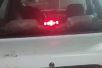 نحوه نصب و تعویض چراغ خطر سوم پراید