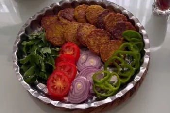 طرز تهیه کوکوی بادمجان خوشمزه و ترد / کوکوی بادمجان بدون گوشت