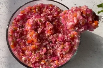 طرز تهیه ترشی بادمجان و کلم قرمز / ترشی خانگی خوشمزه