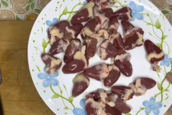 طرز تهیه خوراک دل مرغ فوری / خوراک دل مرغ اقتصادی و خوش طعم
