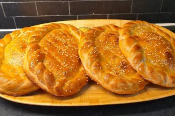 طرز تهیه نان بربری خانگی خوشمزه بدون شکر و روغن / نان بربری سالم و لذیذ در خانه