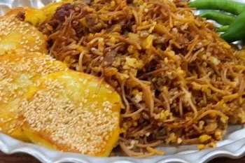 خوشمزه ترین غذای سنتی آذری ساده و فوق العاده مقوی که هر چقدر بخوری بازم دلت میخواد!!