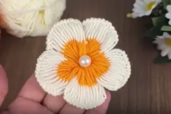 آموزش ساخت گل بافتنی با چنگال و کاموا