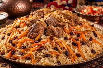 طرز تهیه قابلی پلو مجلسی؛ غذای خوشمزه و محبوب افغانستان