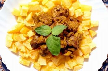 طرز تهیه جگر مرغ با سیب زمینی؛ یک غذای ساده، خوشمزه و اقتصادی برای شام