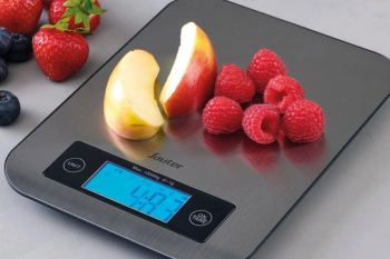 بهترین مارک ترازو آشپزخانه؛ ۸ برند دقیق و بادوام برای اندازه گیری حرفه ای در خانه