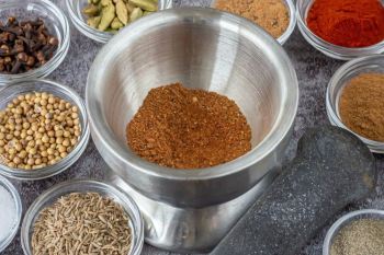 طرز تهیه ادویه کوفته خانگی؛ ترکیب خوش عطر و جادویی برای کوفته های مجلسی