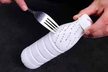 ترفندهای آشپزخانه که باید بدانید/ 18 ترفند سریع و درخشان که مثل جادو عمل می کنند!