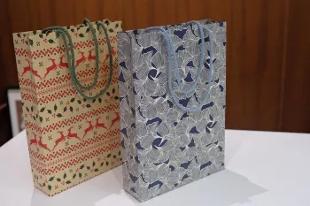 ساخت کیسه کادوپیچی / آموزش تا کردن کیسه های کادو!