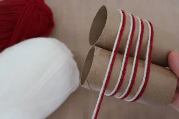 ایده تزیین با نخ کاموا و رول دستمال توالت که میتوانید خودتان بسازید!