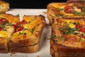 طرز تهیه و پخت نان تست تخم مرغی فوری و آسان؛ ایده صبحانه خوشمزه در ۵ دقیقه به راحتی!
