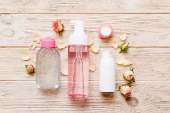 طرز تهیه میسلار واتر خانگی| فقط با 4 ترکیب ساده و ارزان!