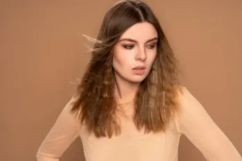 رنگ موی ترند ۲۰۲۶ را خودتان در خانه بسازید +راهنمای کامل!