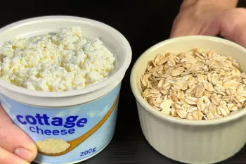 خیلی خوشمزه و آسان: دستور تهیه صبحانه با ۱ فنجان جو دوسر و پنیر کاتیج!