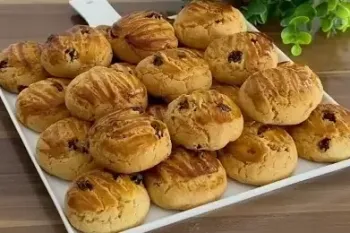 کلوچه های کشمشی که 5 دقیقه ای درست می شوند !