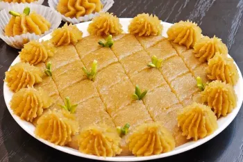 طرز تهیه حلوای اوماج به روش سنتی !