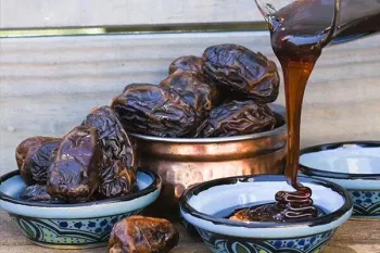 طرز تهیه شیره خرما اصل و خانگی به ساده ترین روش !