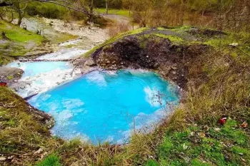 چشمه آبگرم بلیران، طبیعتی حیرت انگیز و جادویی در دل شمال !